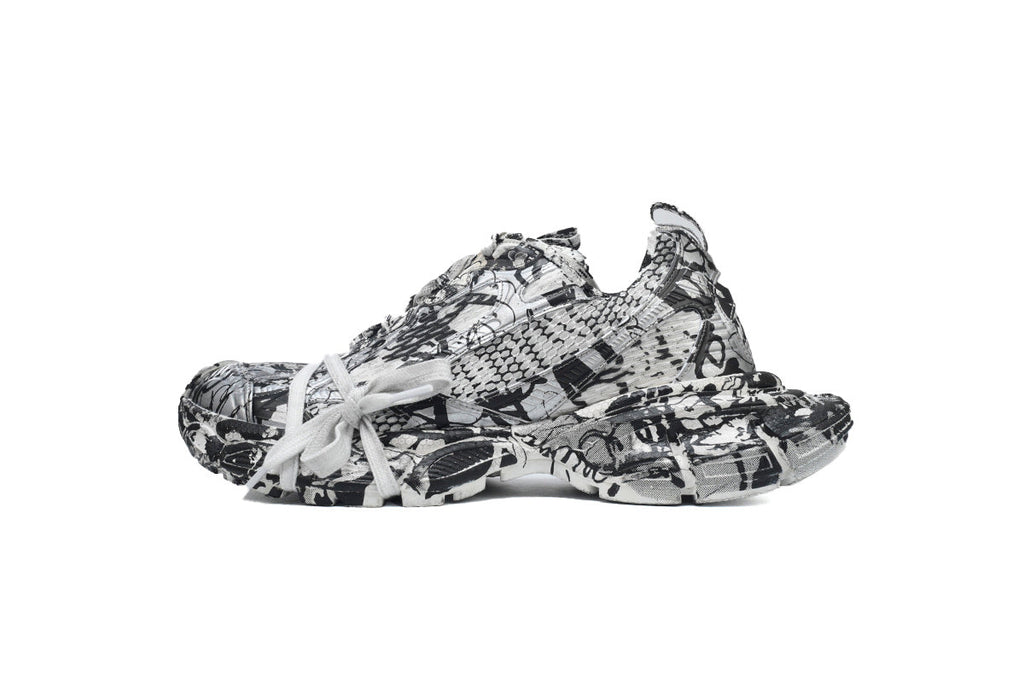 Balenciaga 3XL Sneaker – Low-Top Chunky Sole