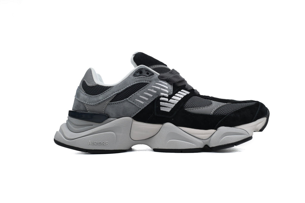 New Balance 9060 Sneakers