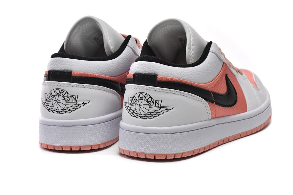 Nike Air Jordan 1 Retro Low Low-Top Sneakers
