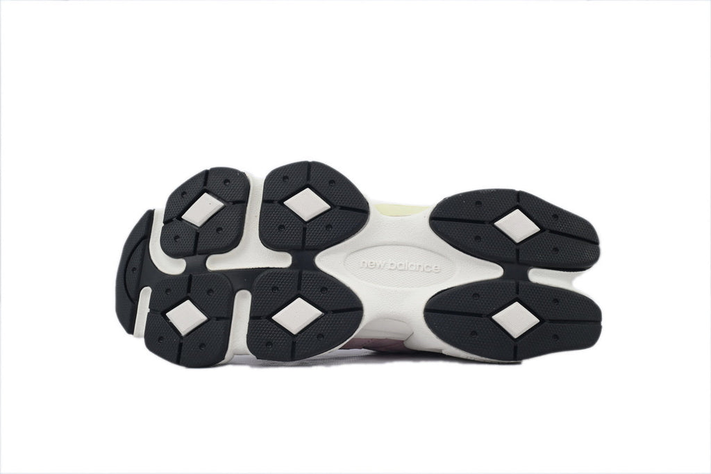 New Balance 9060 Sneakers