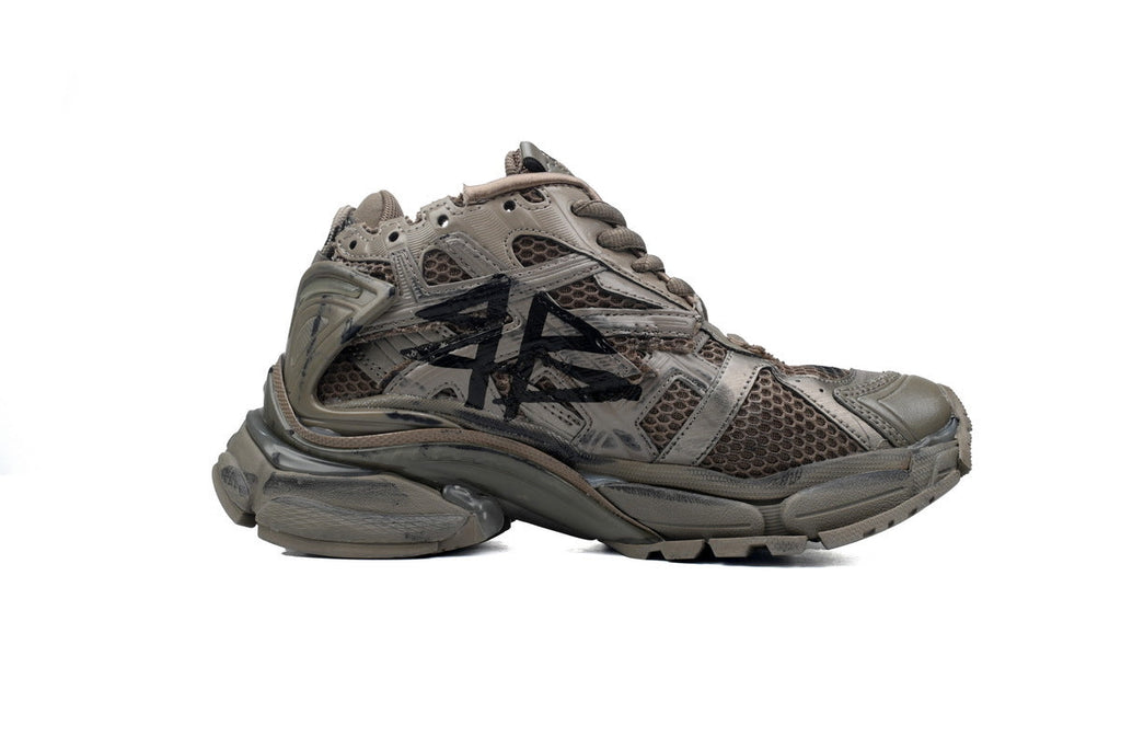Balenciaga Runner Sneaker – Distressed Low-Top