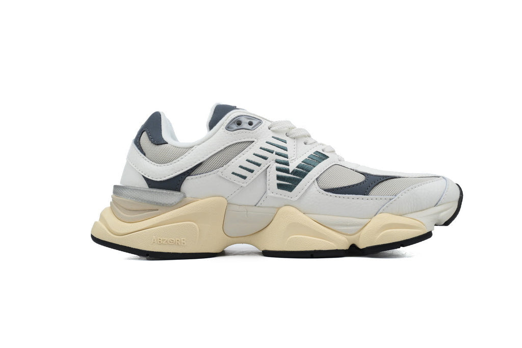 New Balance 9060 Sneakers
