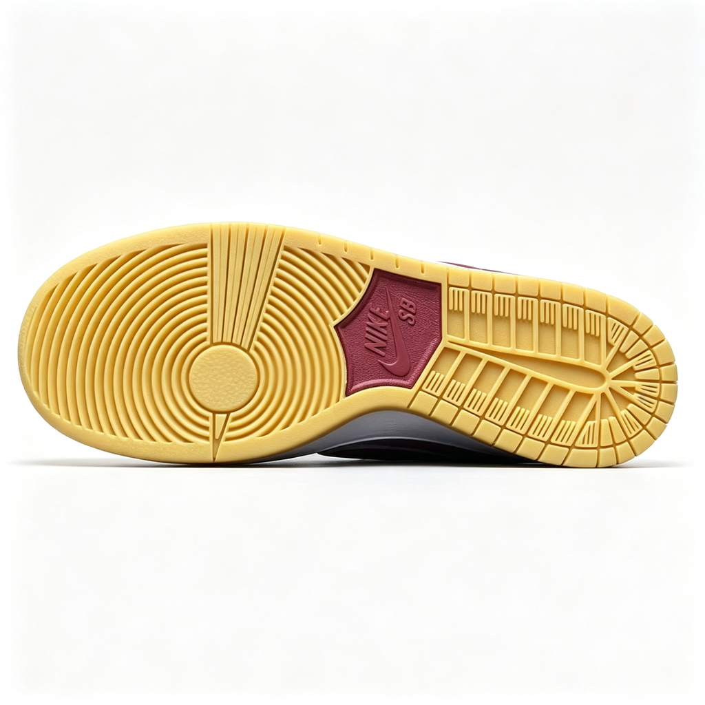 Nike SB Dunk Low 'Light Blue / Maroon / White / Gum'