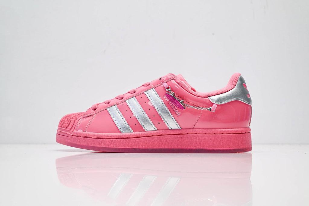 adidas Originals Superstar – Pink Patent Leather Upper with Silver Charm Detail & White Shell Toe