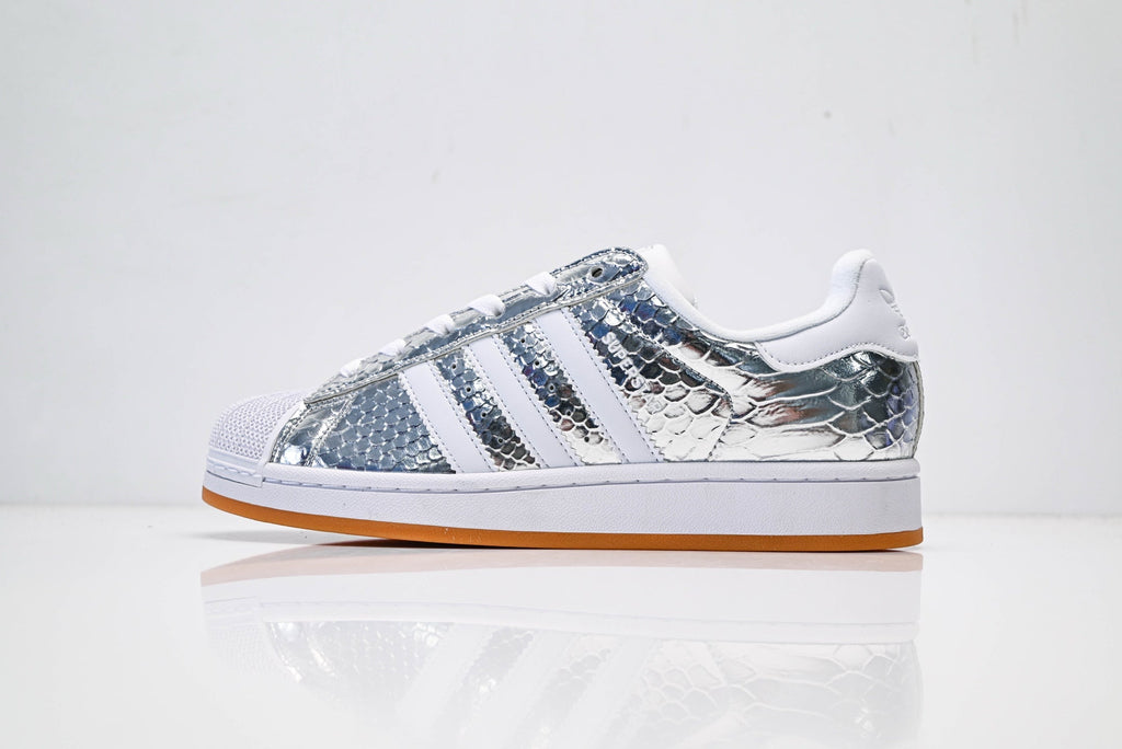 adidas Originals Superstar – Silver Snake-Embossed Upper with White 3-Stripes & Gum Shell Toe