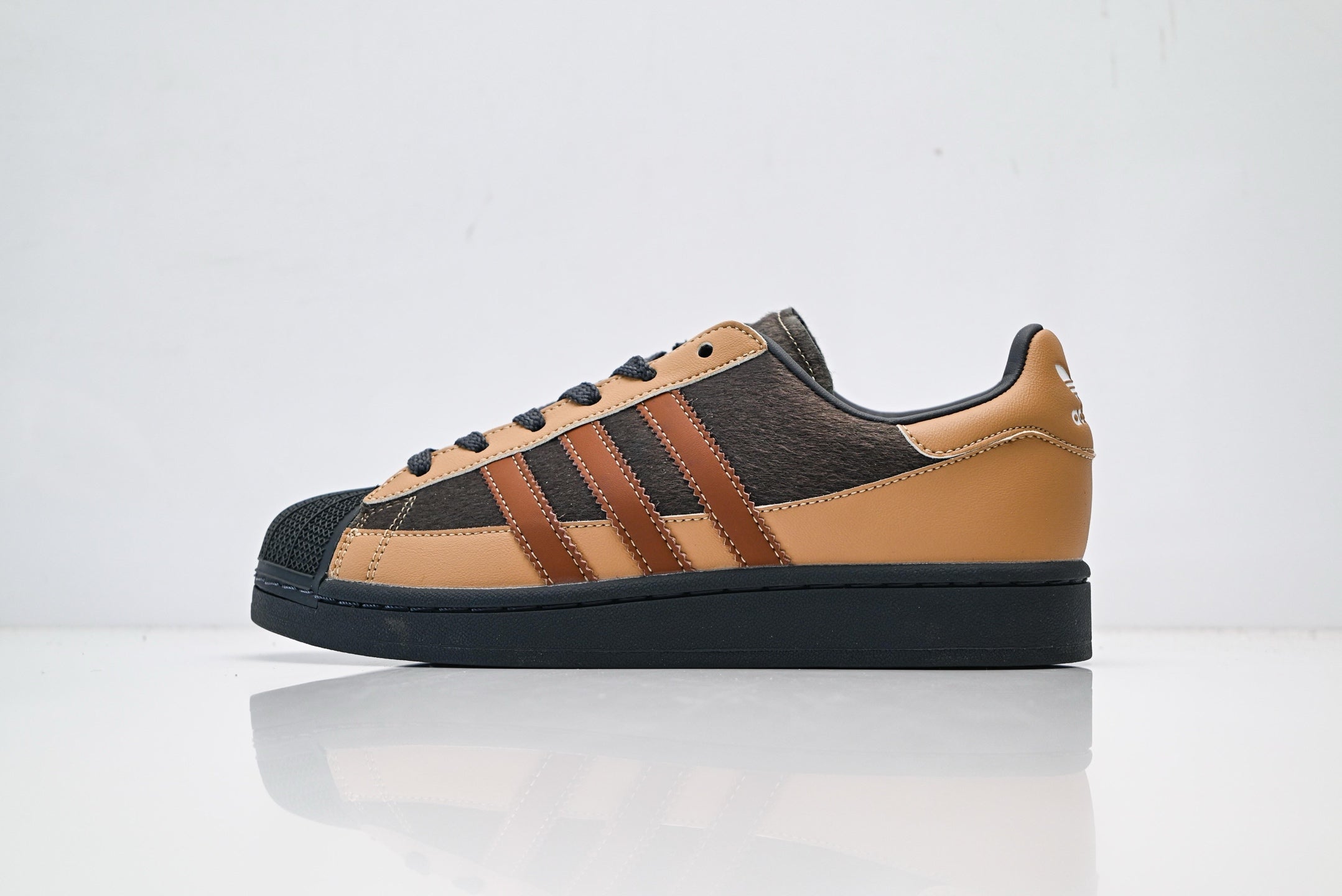 adidas Originals Superstar – Tan Caramel & Dark Brown Faux Fur with Russet 3-Stripes Shell Toe