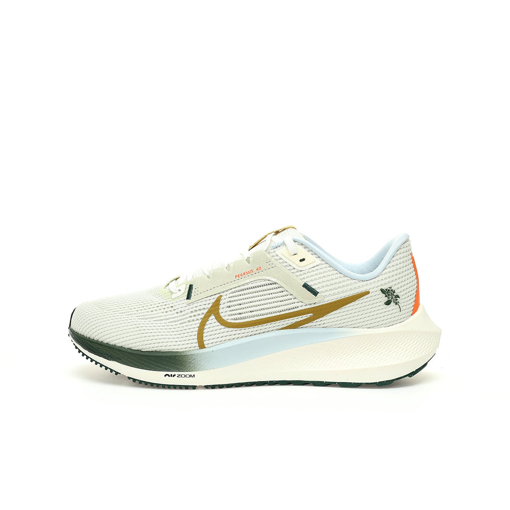 Nike Air Zoom Pegasus 40 – Off-White / Gold / Green Mesh Running Sneakers