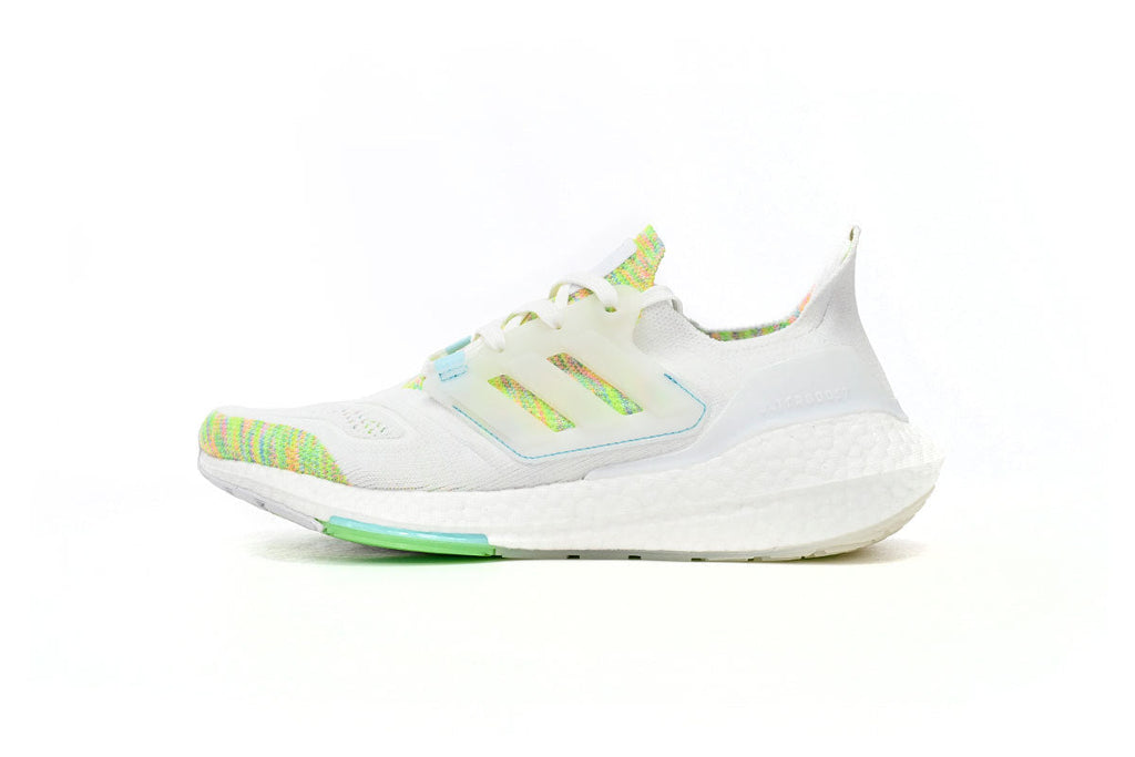 Adidas Ultraboost 22 Running Shoes
