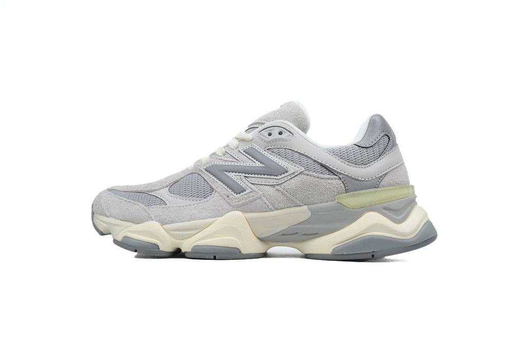 New Balance 9060 Sneakers
