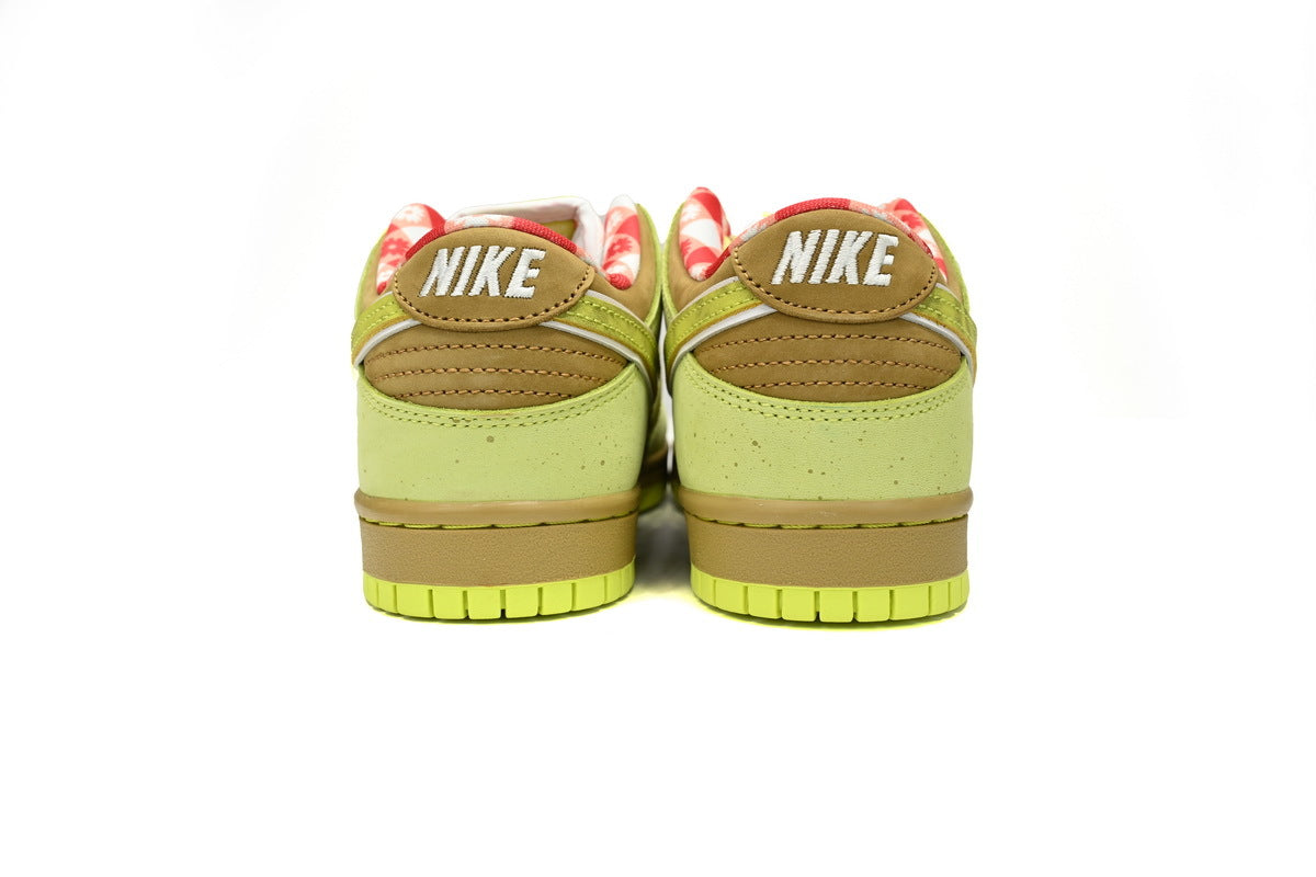 Nike SB Dunk Low – Classic Streetwear Sneakers (EU 36–45)