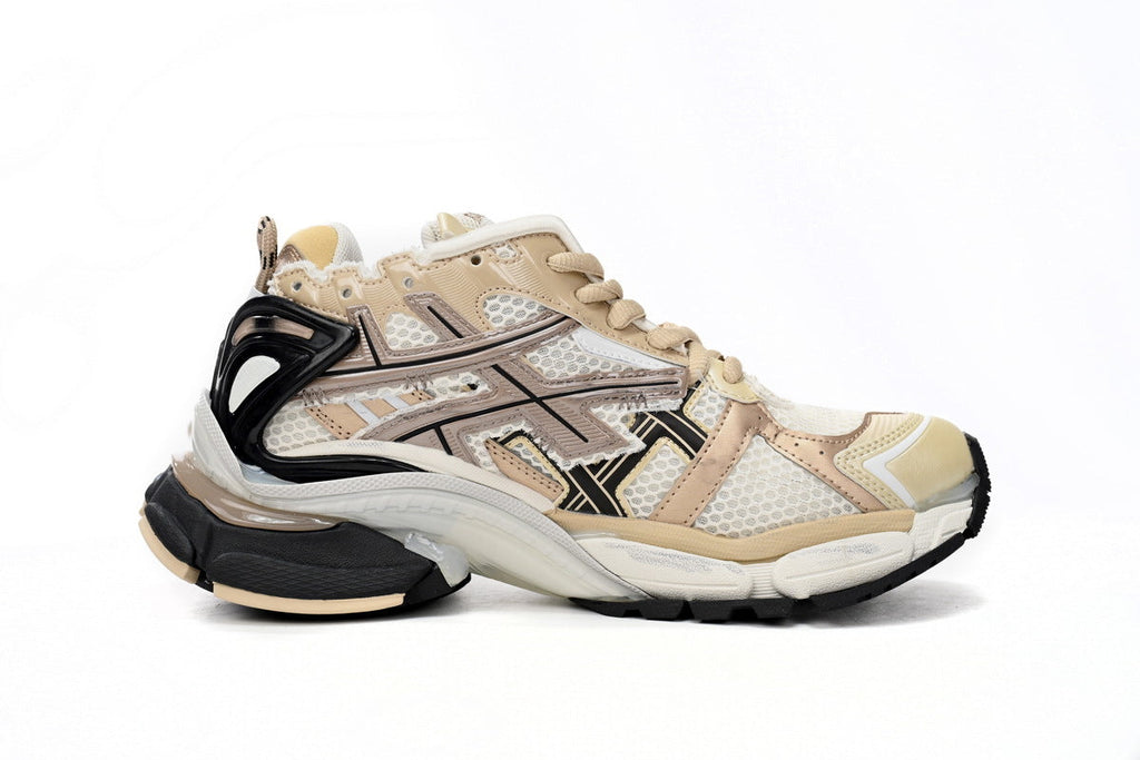 Balenciaga Runner Sneaker – Distressed Low-Top