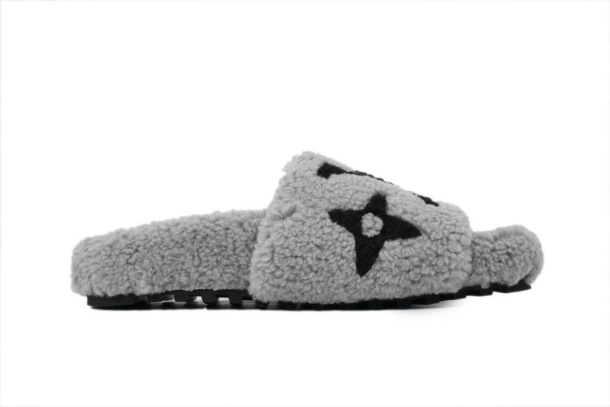 Louis Vuitton Teddy Slide Sandals 【Grey】