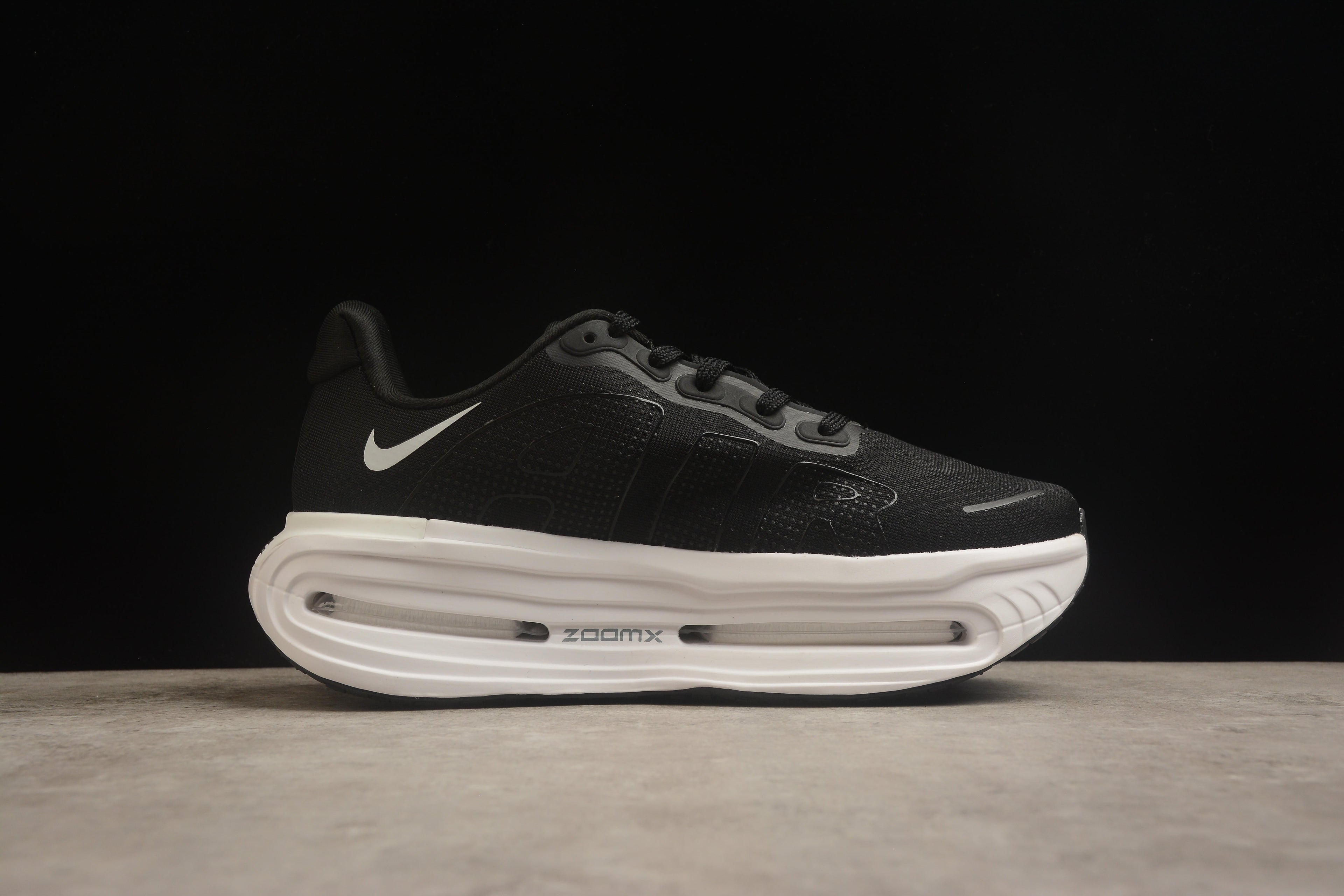 Nike Vomero 18 Running Shoes | Premium Cushioning | EU 36-45