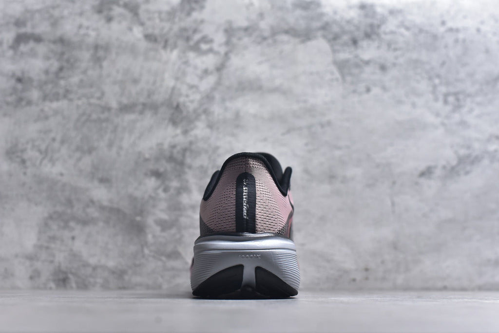 Nike Pegasus 42 Low-Top Running & Training Shoes | EU 36-45
