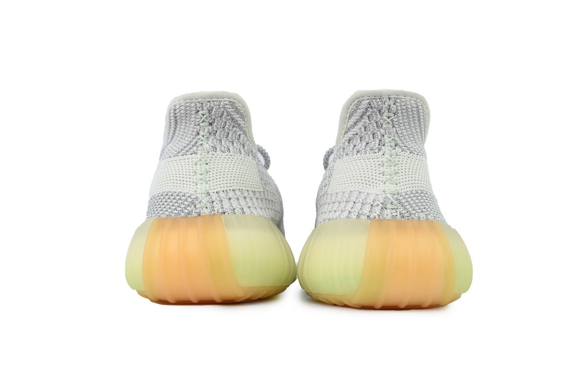 Adidas Yeezy Boost 350 V2 – Lifestyle Sneakers