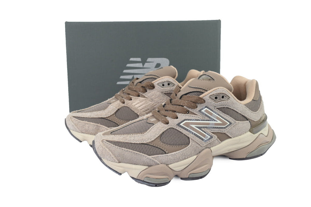 New Balance 9060 Sneakers