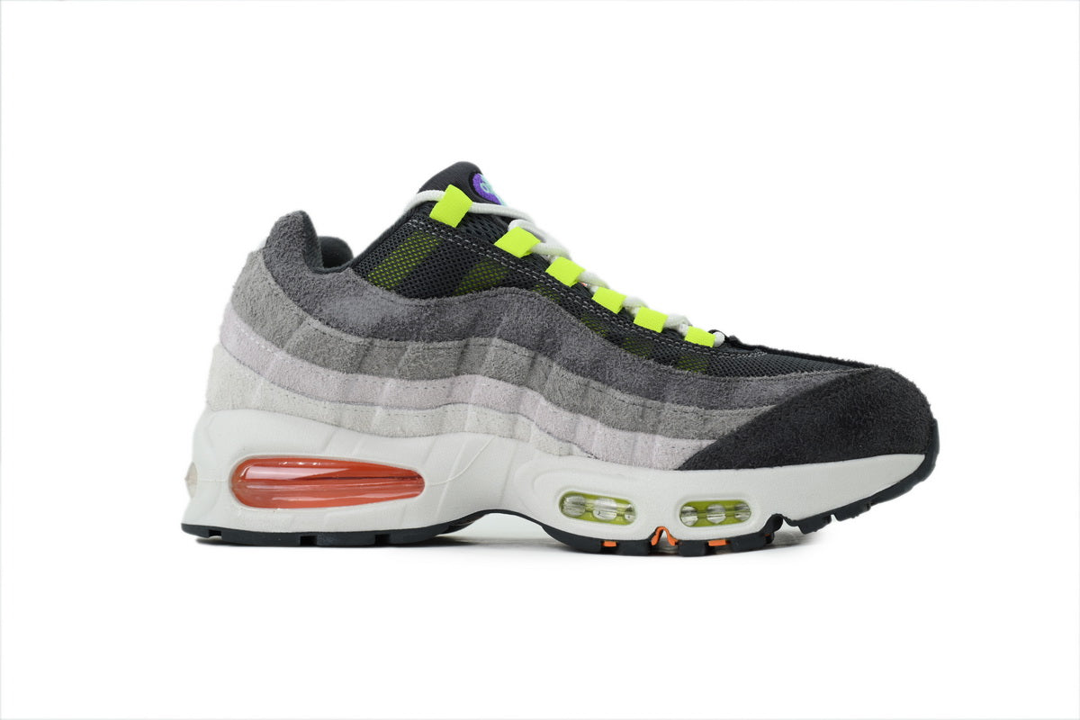 Nike Air Max 95 – Classic Sneakers