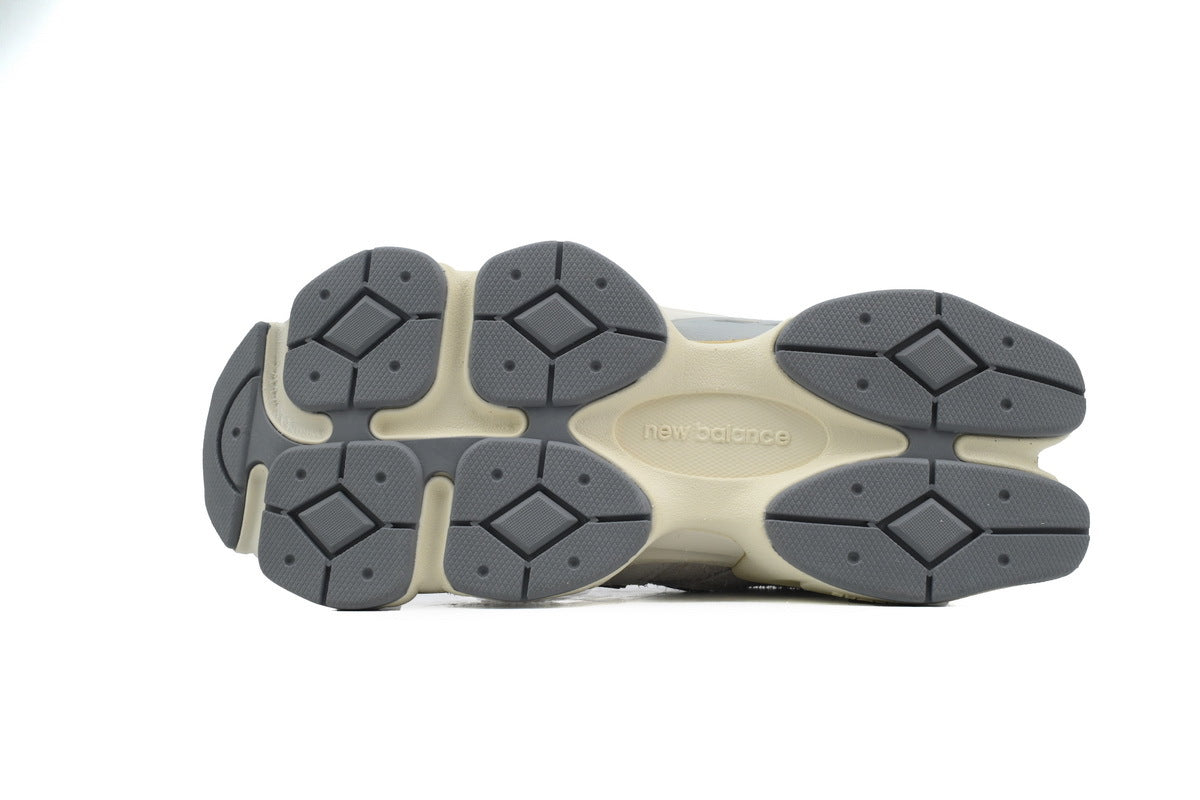 New Balance 9060 Sneakers