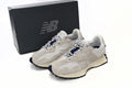 New Balance 327 Sneakers