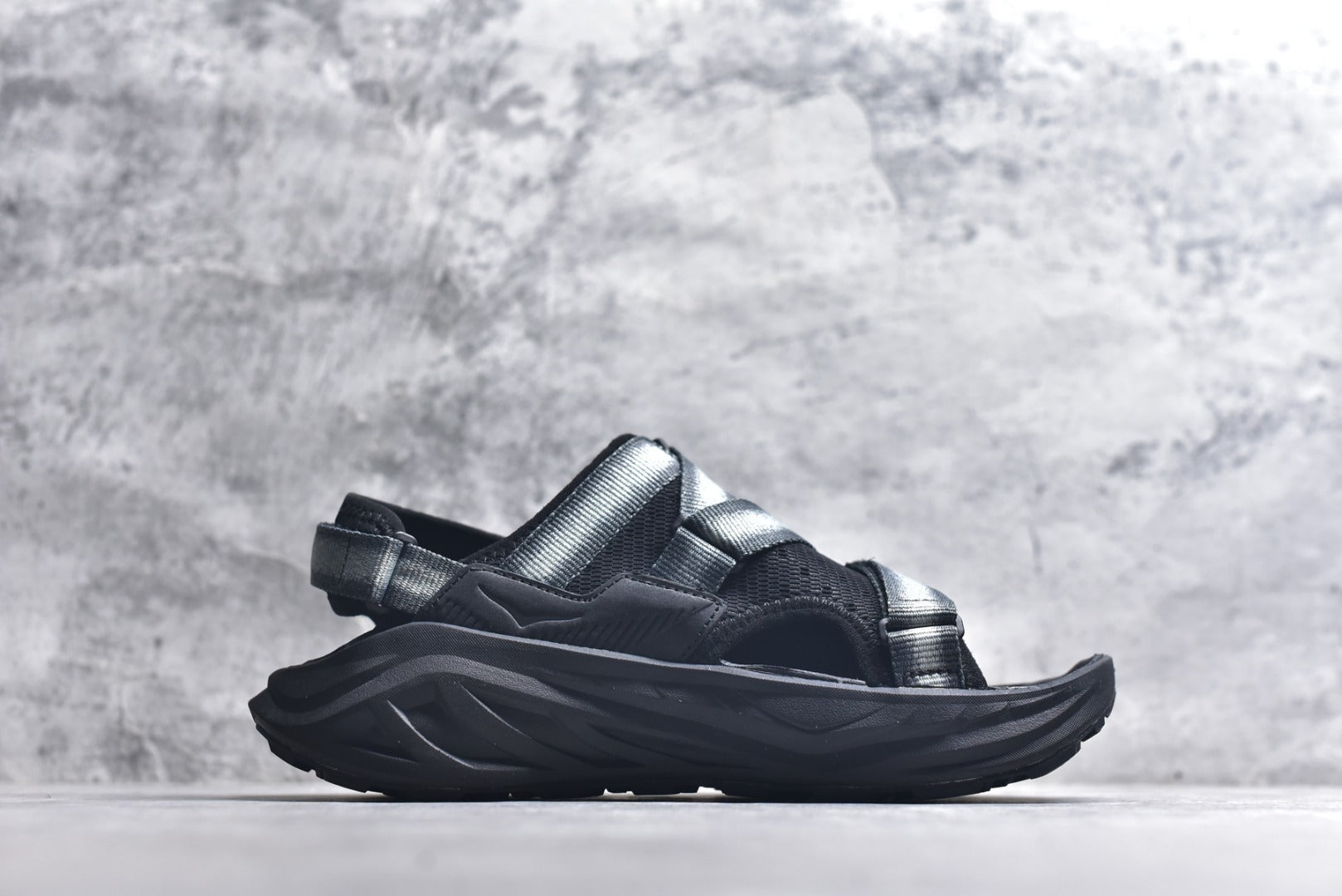 HOKA Recovery Sandals | Cushioned & Comfortable | EU 36-45