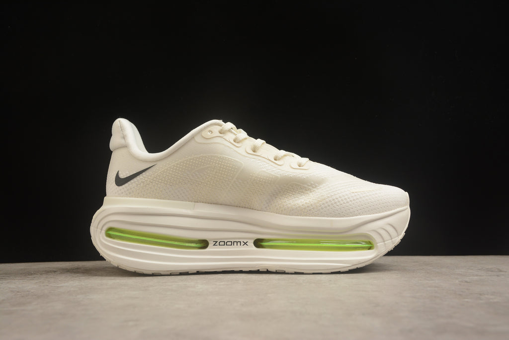 Nike Vomero 18 Running Shoes | Premium Cushioning | EU 36-45