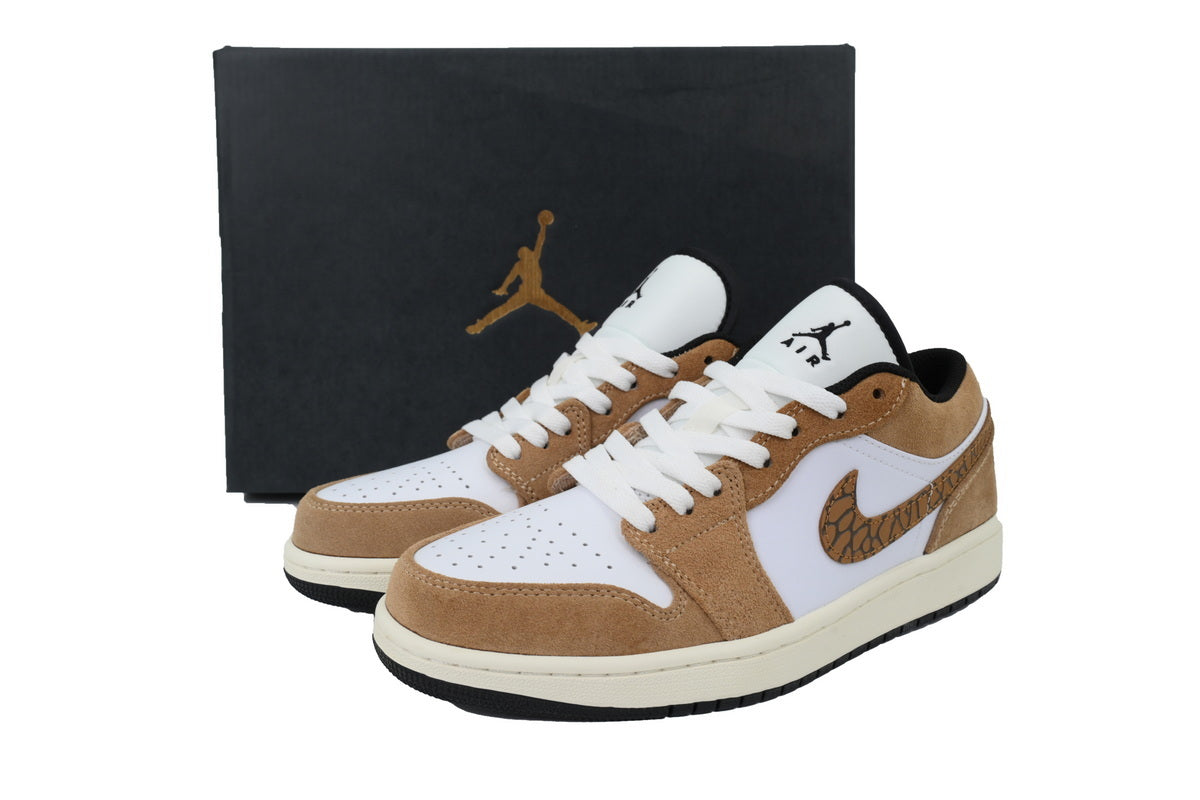 Nike Air Jordan 1 Retro Low Low-Top Sneakers