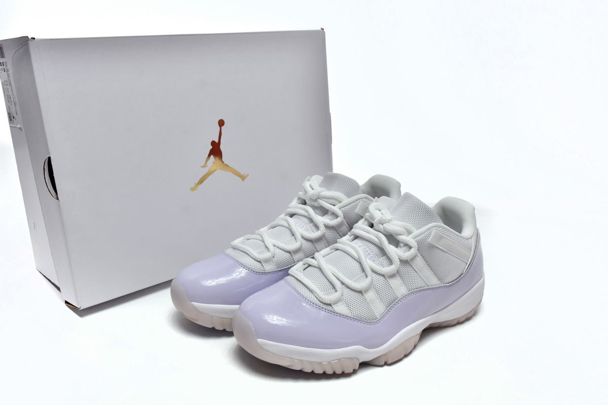 Nike Air Jordan 11 Retro Sneakers | Classic Colorway
