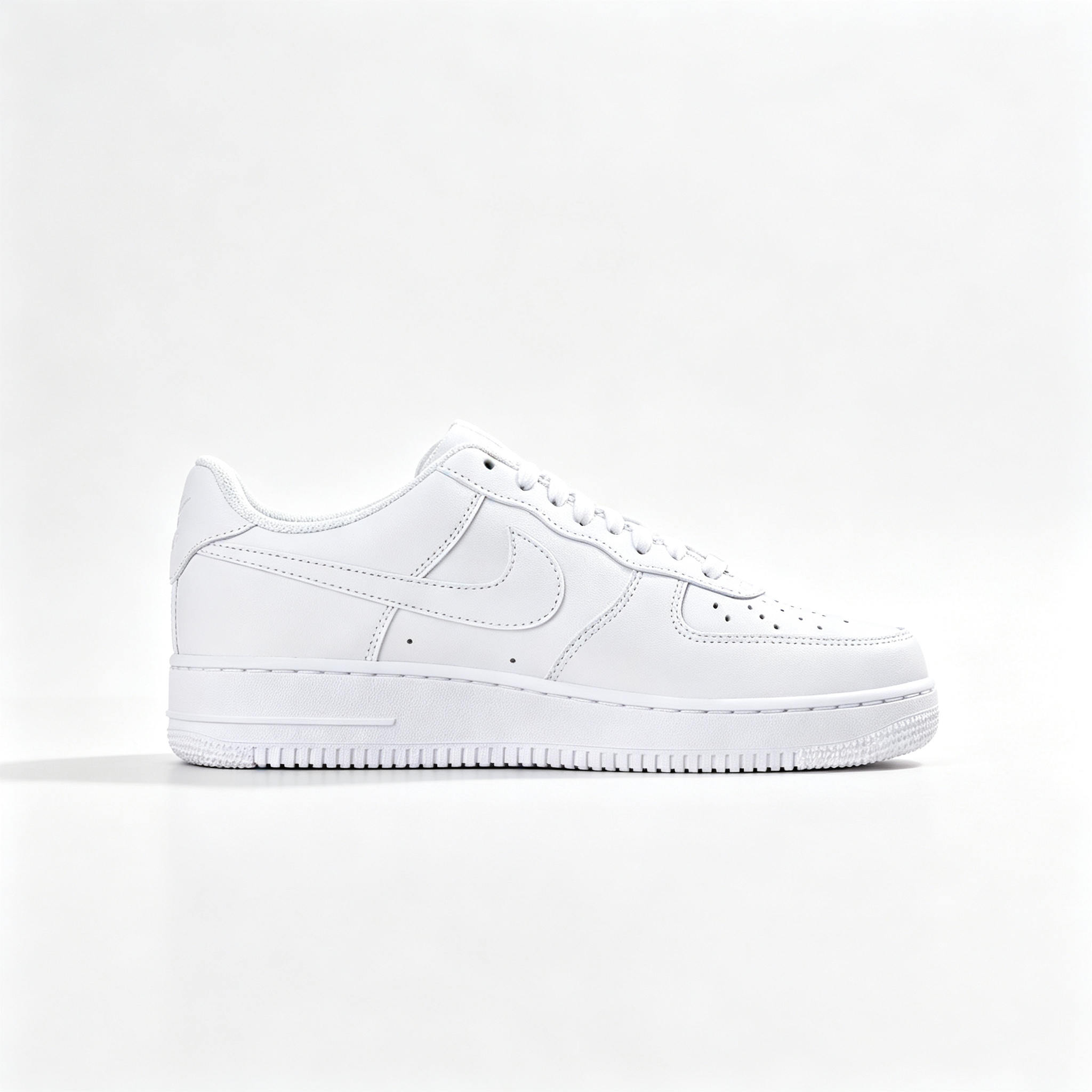 Nike Air Force 1 '07 Low – Triple White