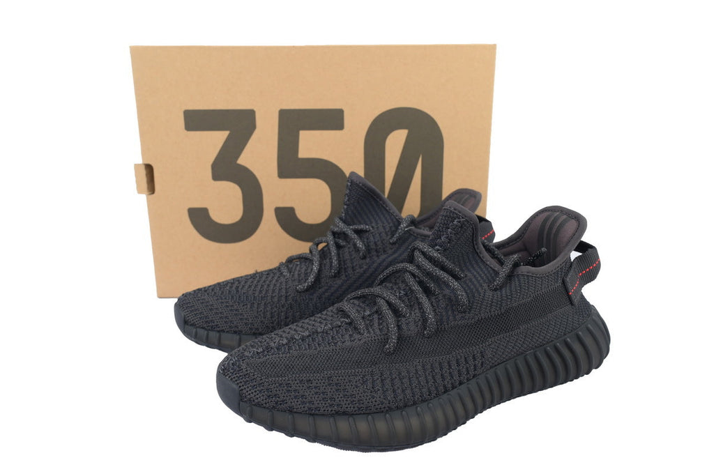 Adidas Yeezy Boost 350 V2 – Lifestyle Sneakers