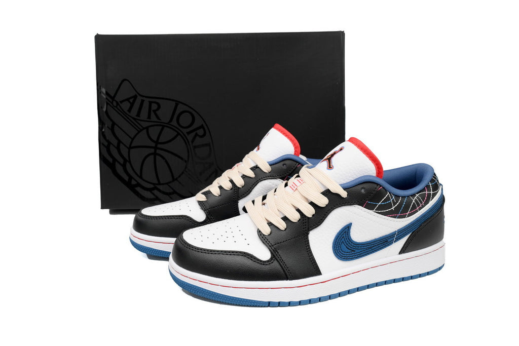 Nike Air Jordan 1 Retro Low Low-Top Sneakers