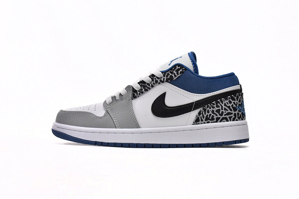 Nike Air Jordan 1 Retro Low Low-Top Sneakers