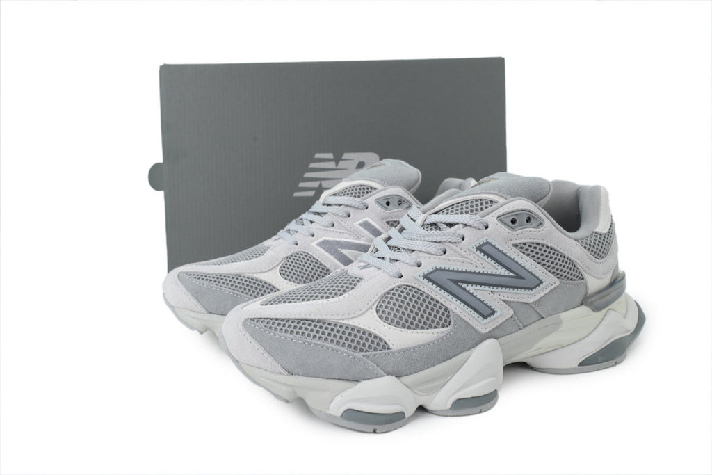 New Balance 9060 Sneakers