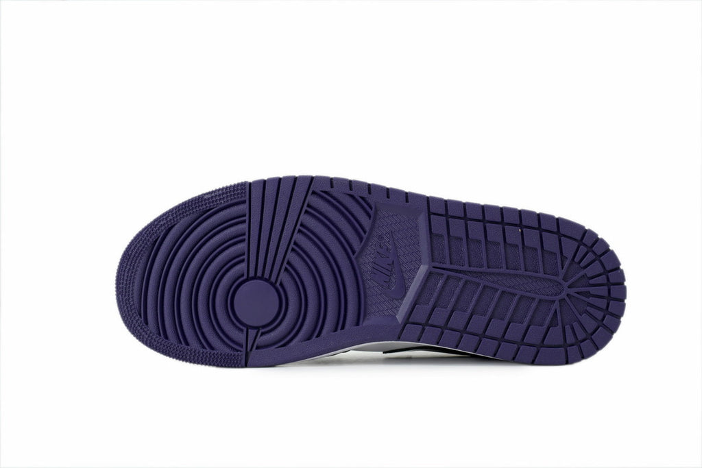 Nike Air Jordan 1 Retro Low Low-Top Sneakers