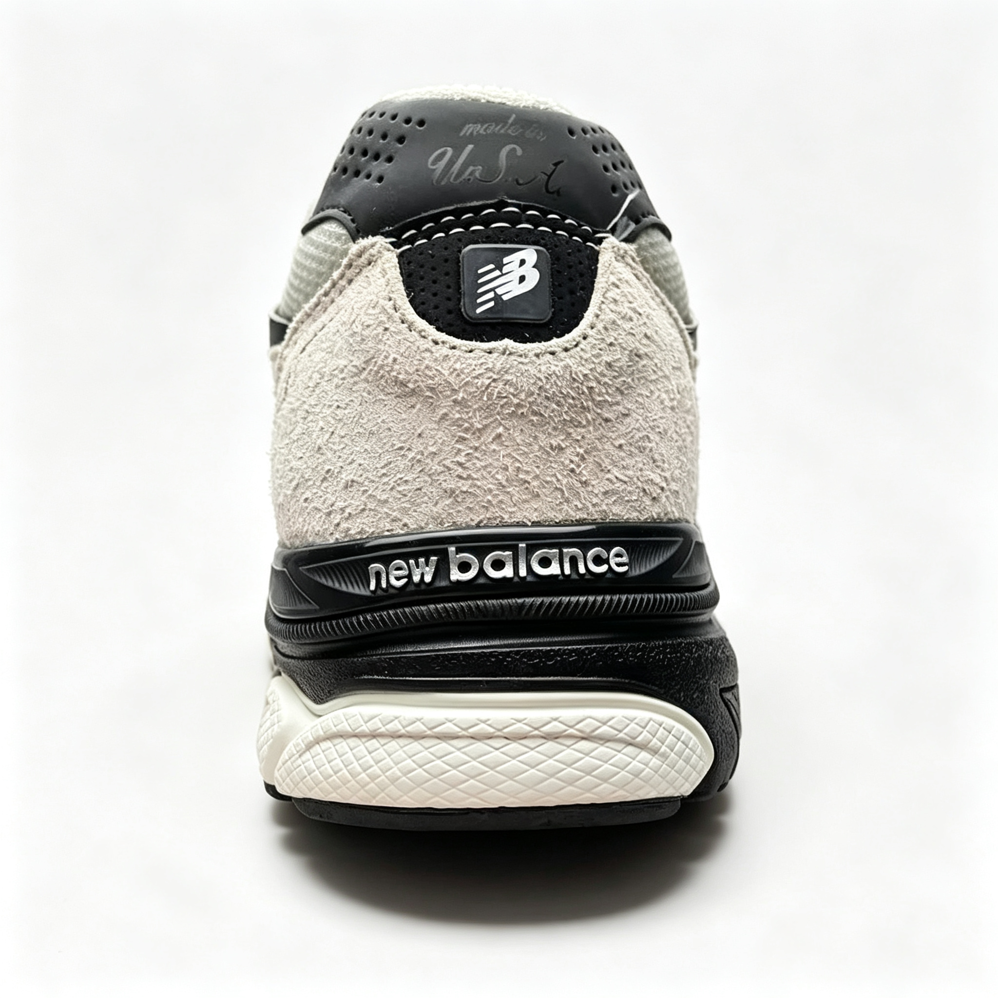 JJJJound x New Balance 990v3 Sneakers — Moonbeam