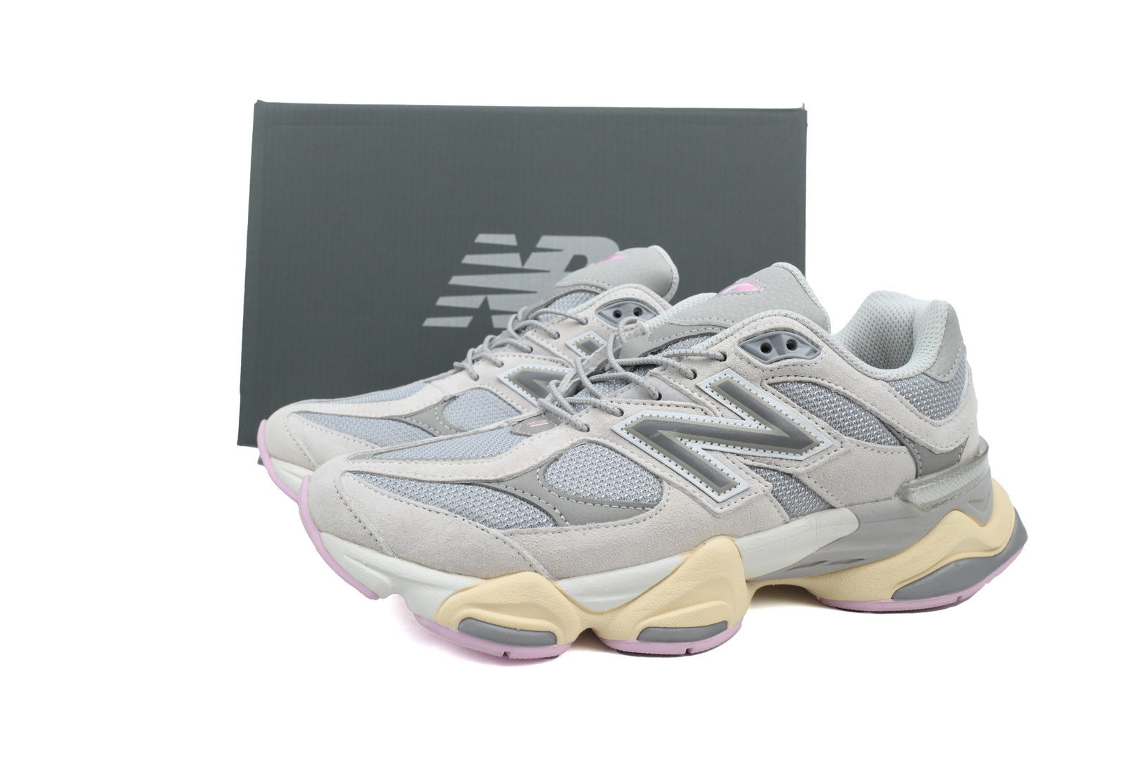 New Balance 9060 Sneakers