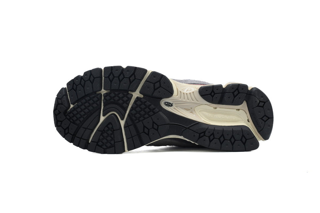 New Balance 2002R Sneakers