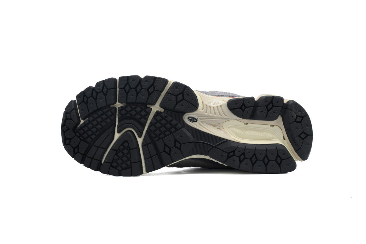 New Balance 2002R Sneakers