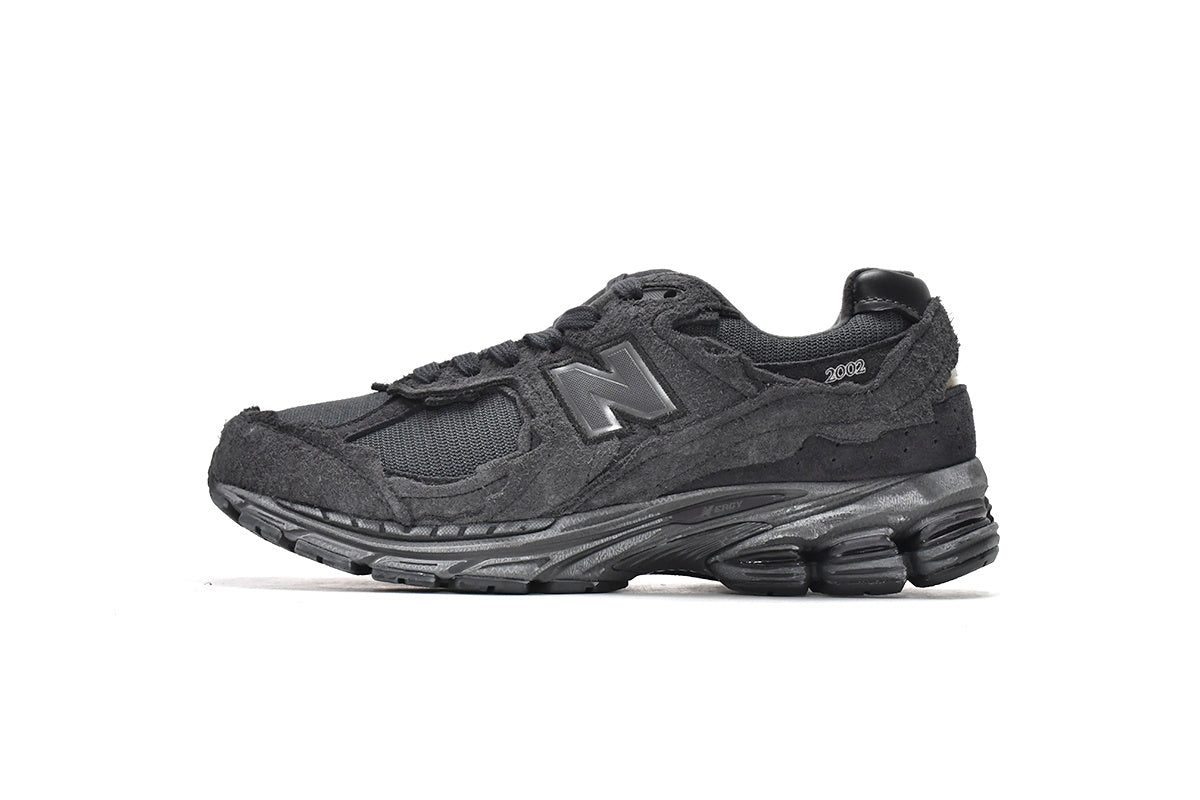 New Balance 2002R Sneakers