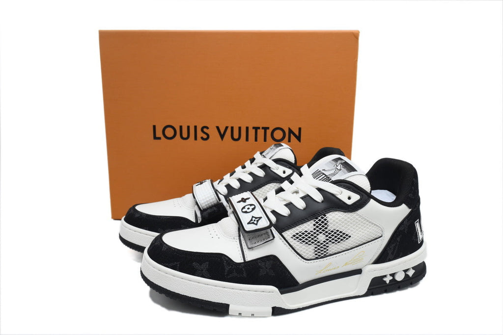Louis Vuitton LV Trainer Sneakers