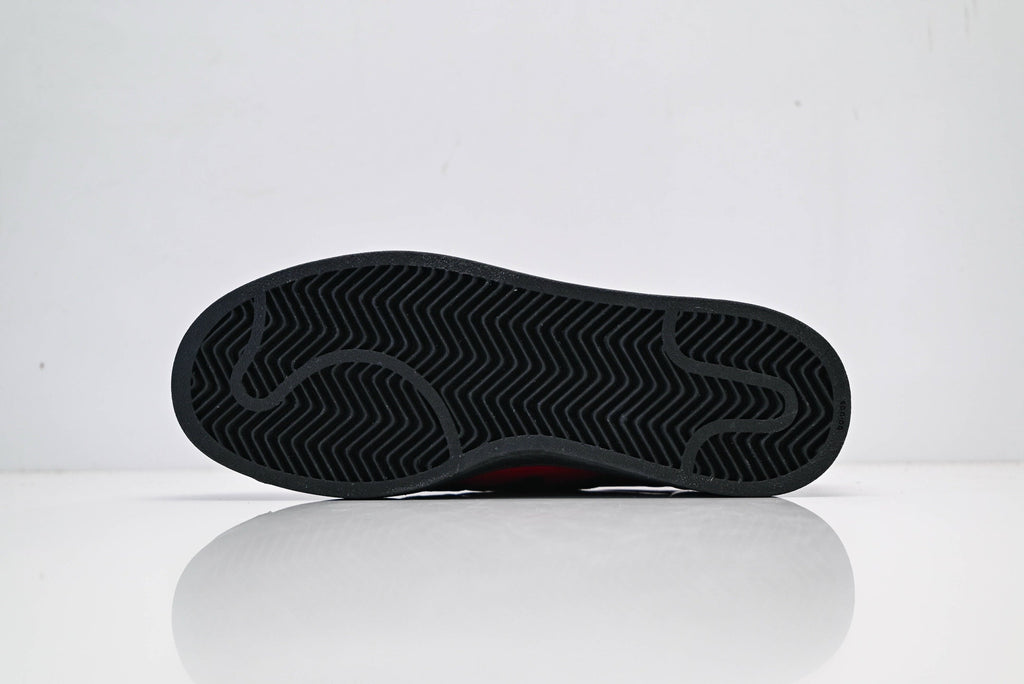 adidas Originals Superstar – Red Croc-Embossed Upper with Black 3-Stripes & Shell Toe