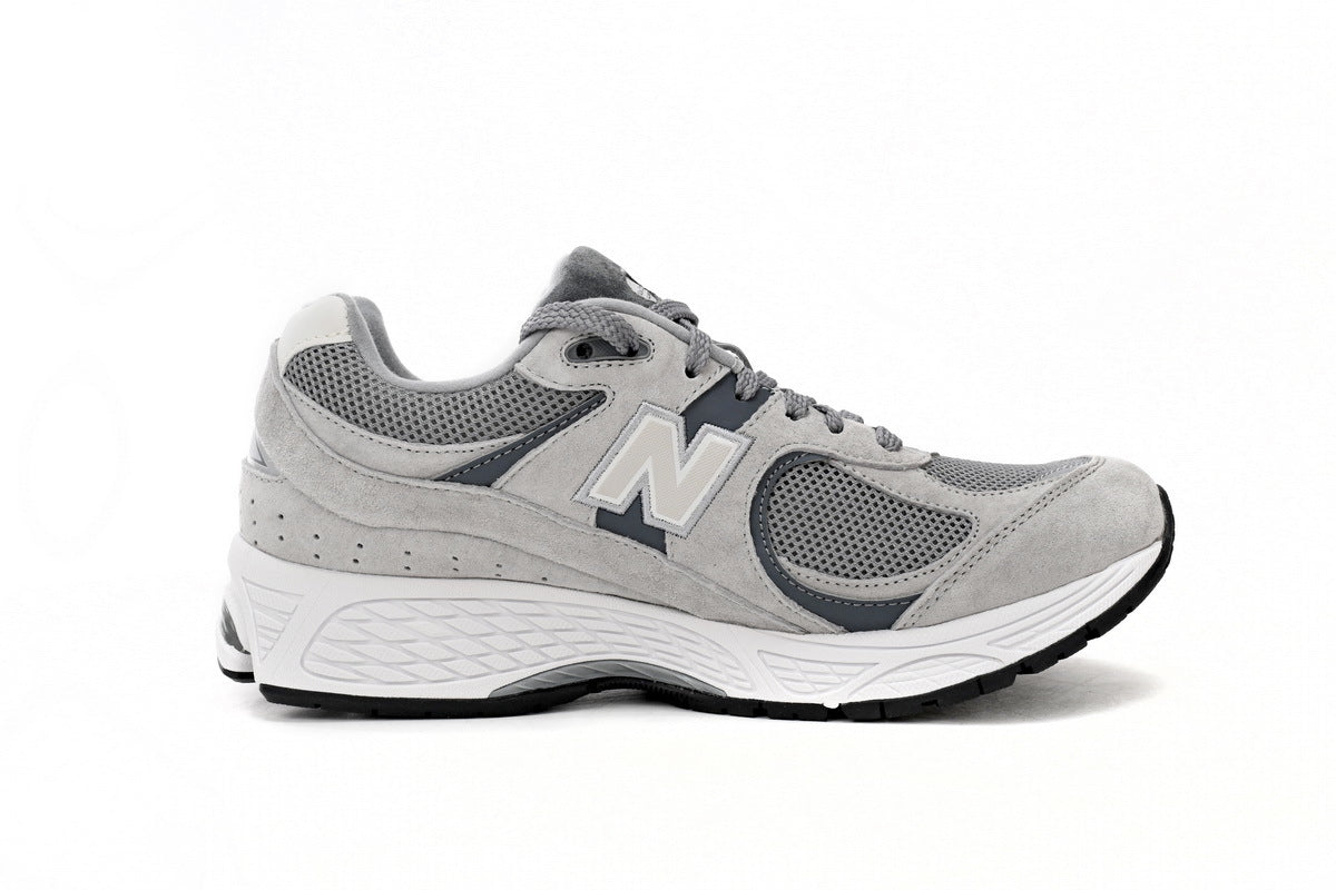New Balance 2002R Sneakers