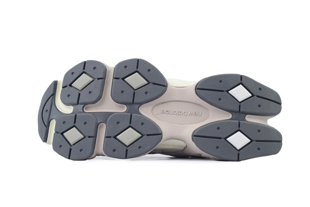 New Balance 9060 Sneakers