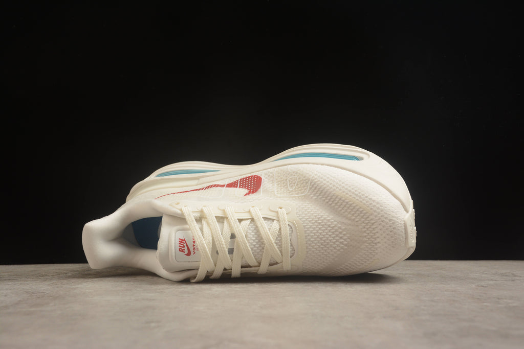 Nike Vomero 18 Running Shoes | Premium Cushioning | EU 36-45