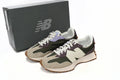New Balance 327 Sneakers