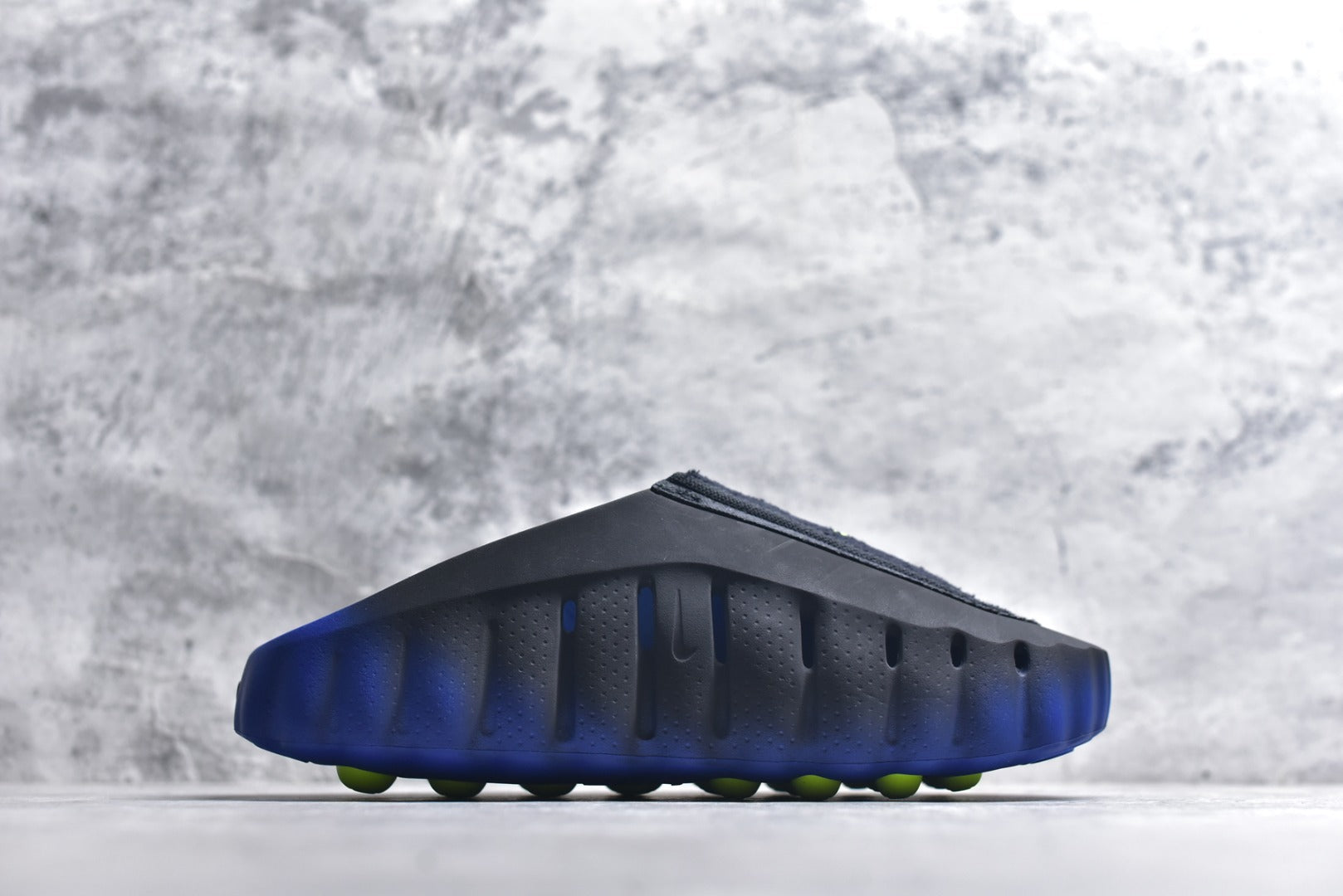 Nike Mind 001 Massage Slides | Recovery & Comfort | EU 36-45