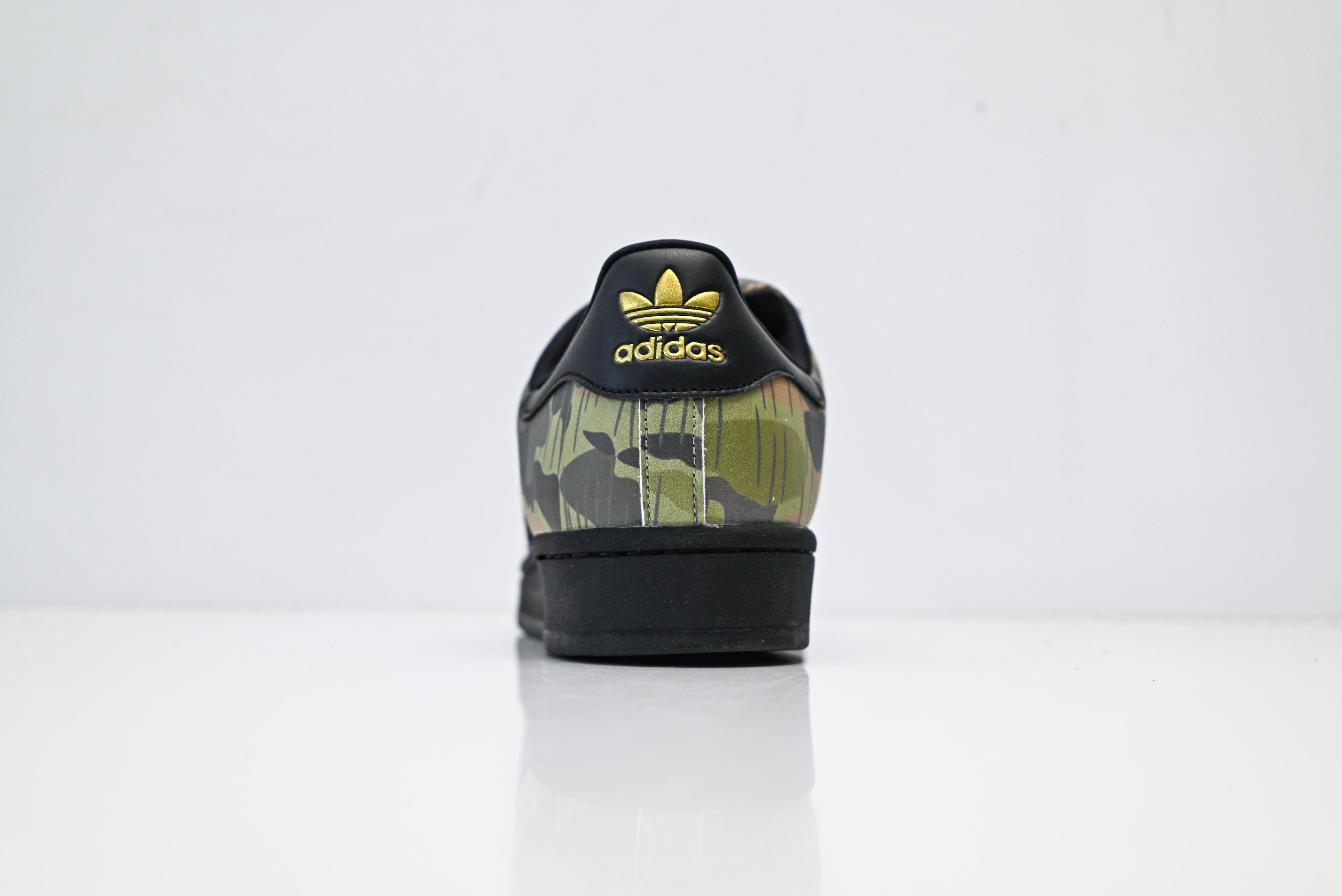 adidas Originals Superstar – Black Camo Print Shell Toe