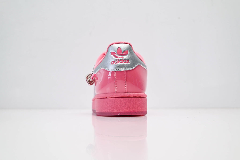 adidas Originals Superstar – Pink Patent Leather Upper with Silver Charm Detail & White Shell Toe