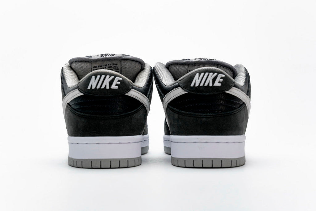 Nike SB Dunk Low – Classic Streetwear Sneakers (EU 36–45)