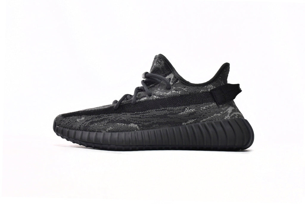 Adidas Yeezy Boost 350 V2 – Lifestyle Sneakers