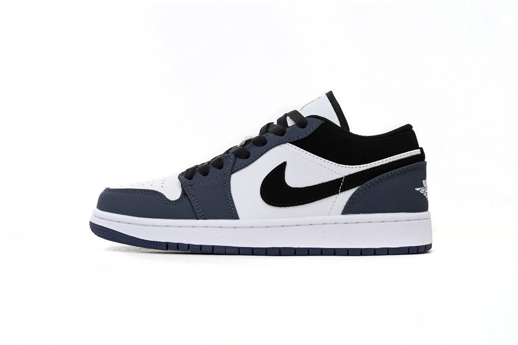Nike Air Jordan 1 Retro Low Low-Top Sneakers